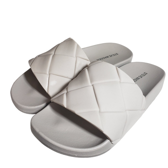 Steve Madden Soulful Gray Quilted Pool Slides Sz 5,7 - Picture 1 of 7